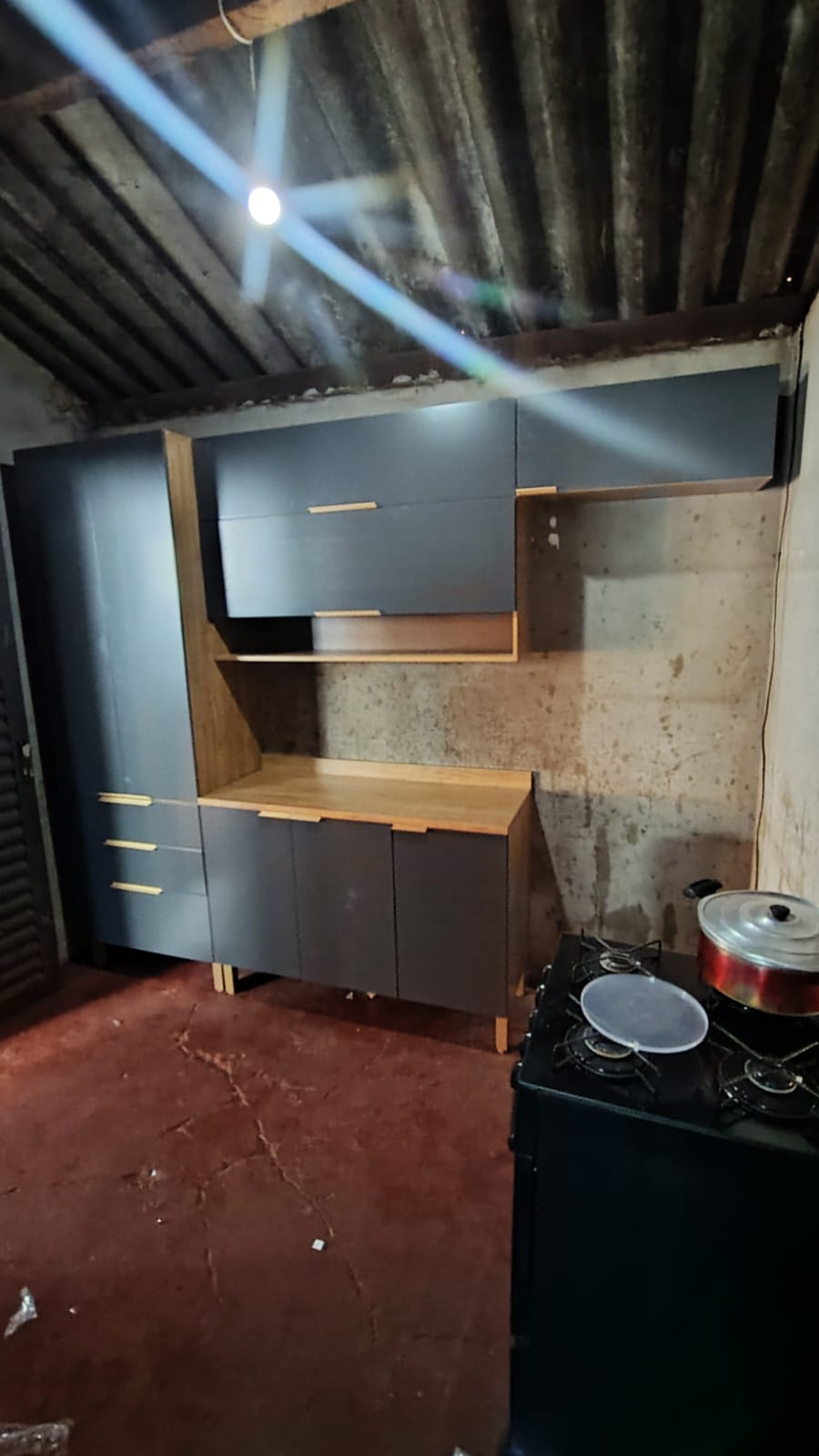 Cozinha planejada modulada montada pela Art7 em Jataí GO